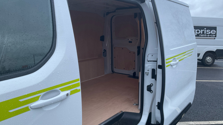 Peugeot Expert L1 Diesel Special Edition 2.0 BlueHDi 180 Sport Van EAT8